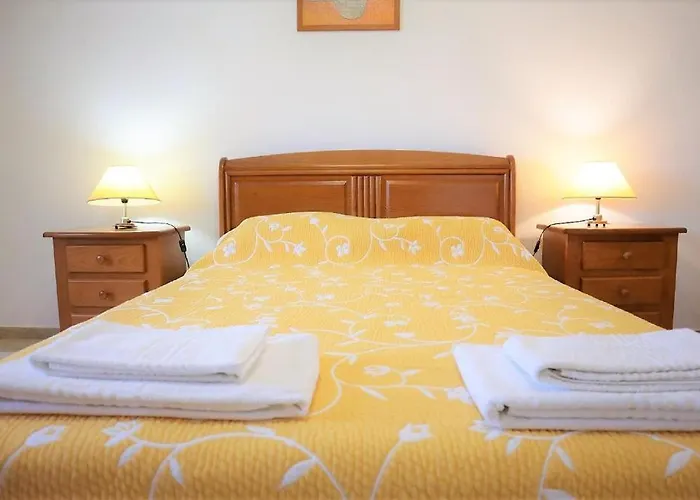 Apartment Aldeia Joinal - Swimming Pool - Free Wifi - By Bedzy *