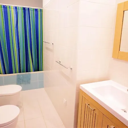 아파트 Aldeia Joinal - Swimming Pool - Free Wifi - By Bedzy